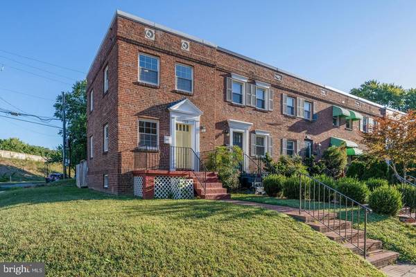 1739 CAMERON ST, Alexandria, VA 22314