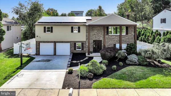 1511 SINGER RD,  Wyomissing,  PA 19610