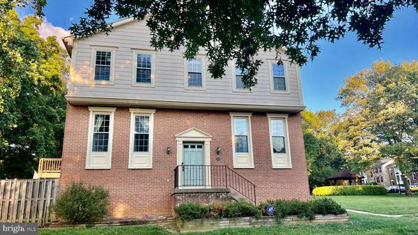 Springfield, VA 22151,7022 BRADDOCK MEWS PL