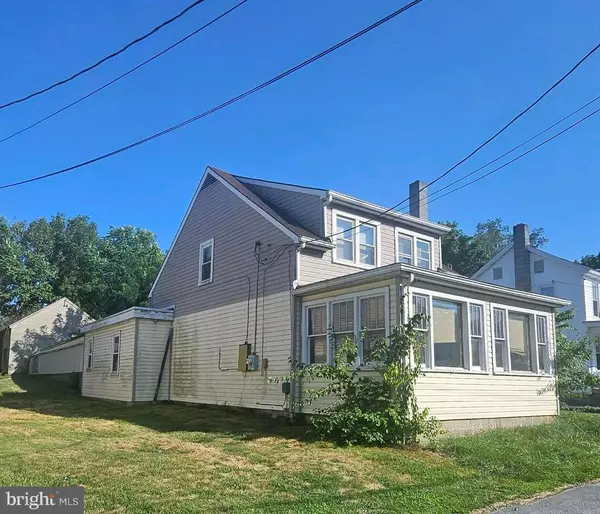 3938 LINCOLN STREET, Chambersburg, PA 17202