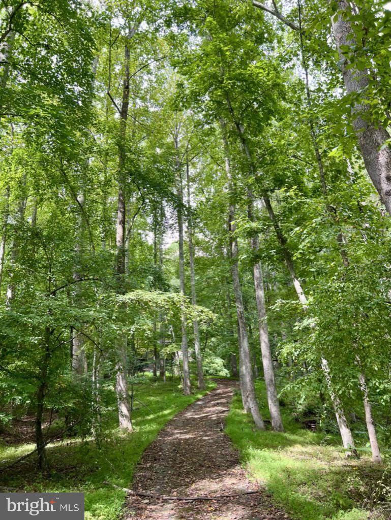 Huntingtown, MD 20639,2450 SYMPHONY LN
