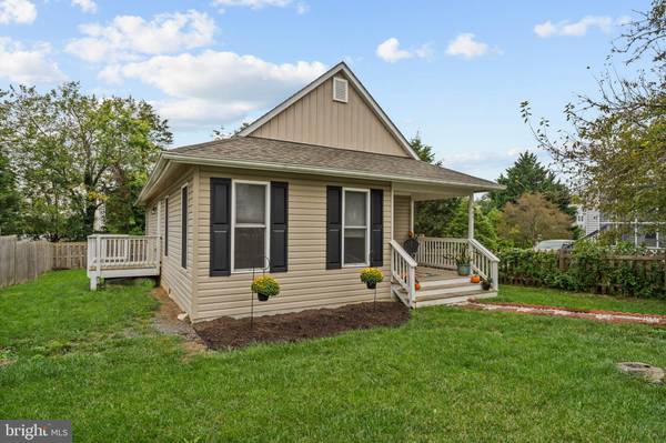 465 ASH ST, Strasburg, VA 22657