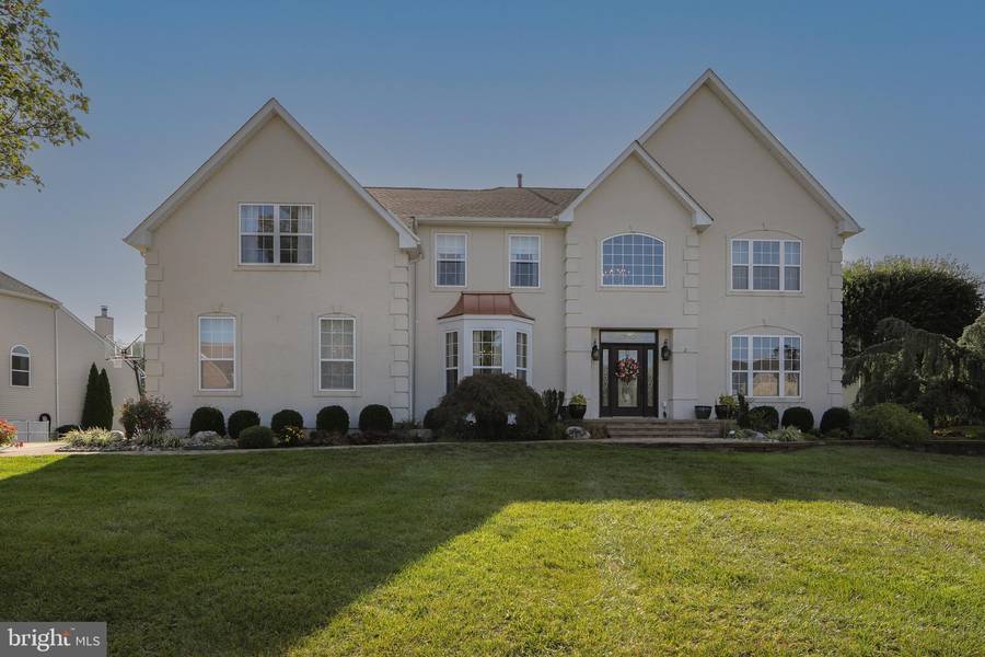 2 TIDEWATER CT, Hainesport, NJ 08036