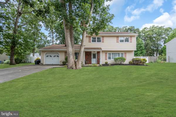 18 EASY ST, Lanoka Harbor, NJ 08734