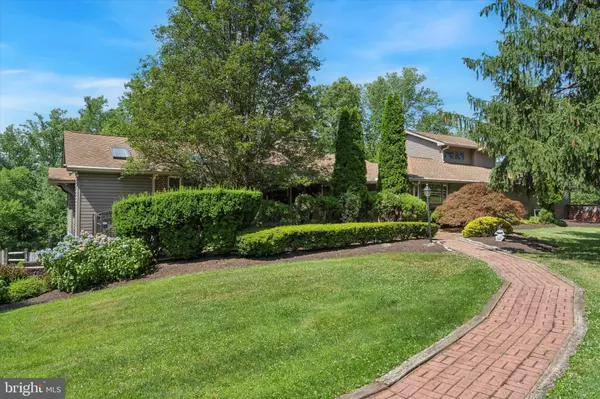 1609 OLD WELSH RD, Huntingdon Valley, PA 19006