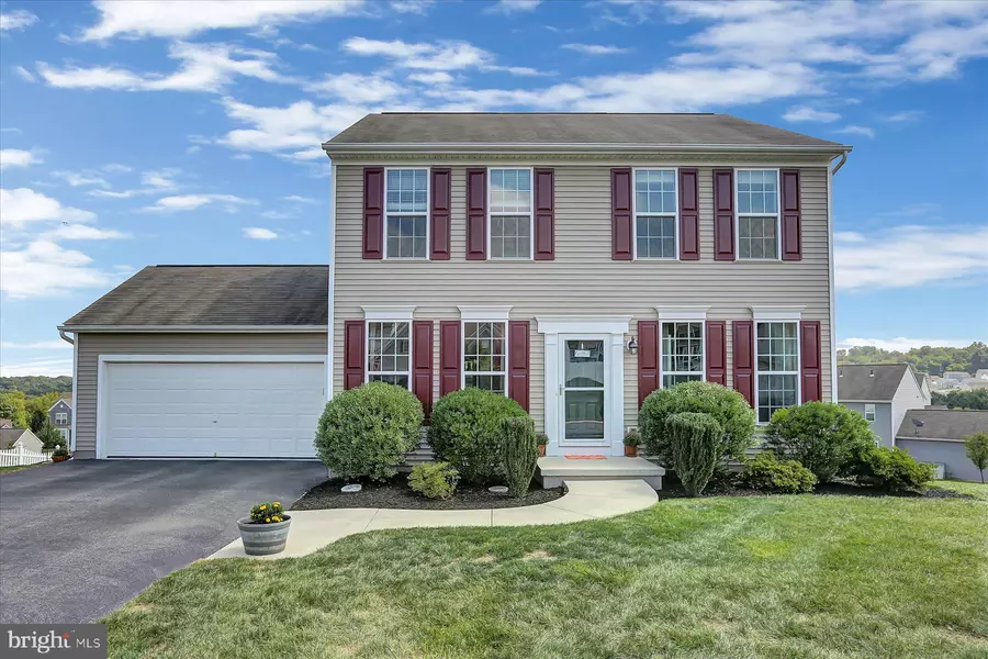 45 CRABAPPLE DR, York Haven, PA 17370