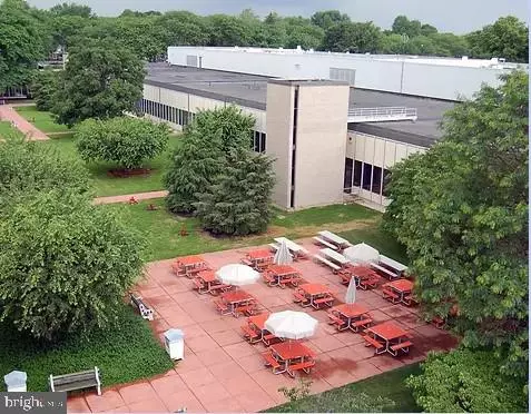 Lancaster, PA 17601,1000 NEW HOLLAND AVE #B12, STE A,C,D,E