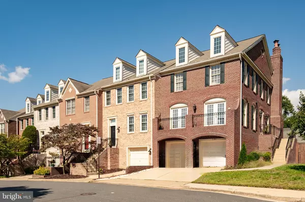 Alexandria, VA 22314,1103 QUAKER HILL CT