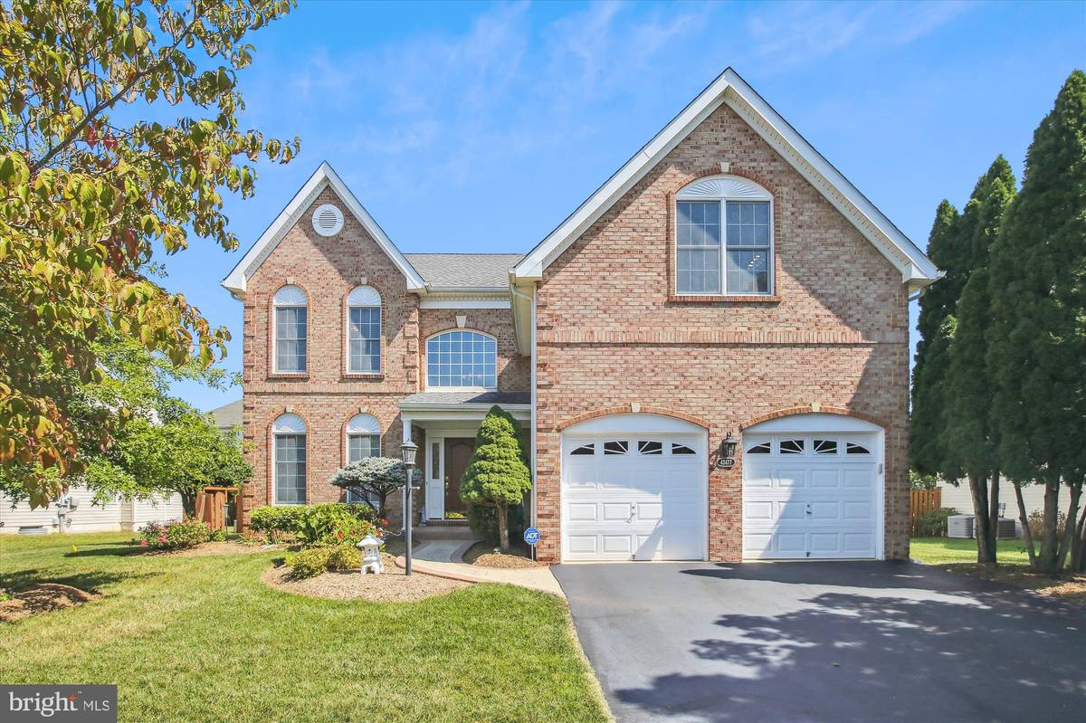 Ashburn, VA 20148,43477 LUCKETTS BRIDGE CIR