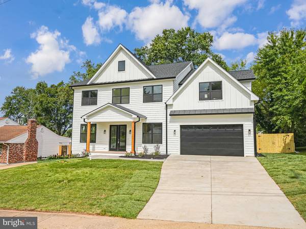 8106 DRAYTON LN, Springfield, VA 22151