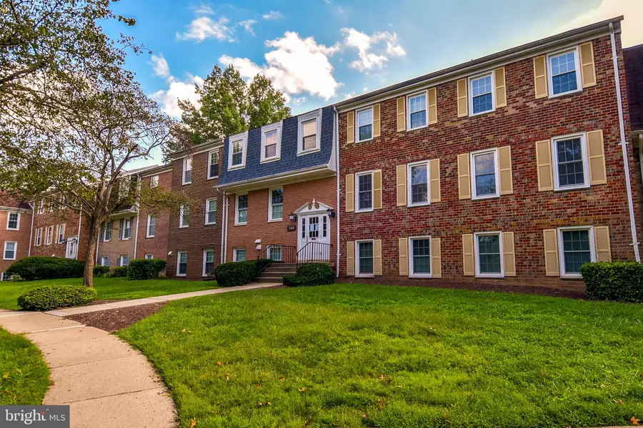 744 QUINCE ORCHARD BLVD #744-102, Gaithersburg, MD 20878