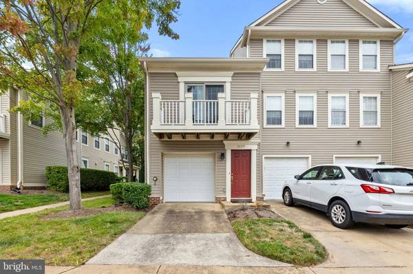 Ashburn, VA 20147,20375 BIRCHMERE TER #48A