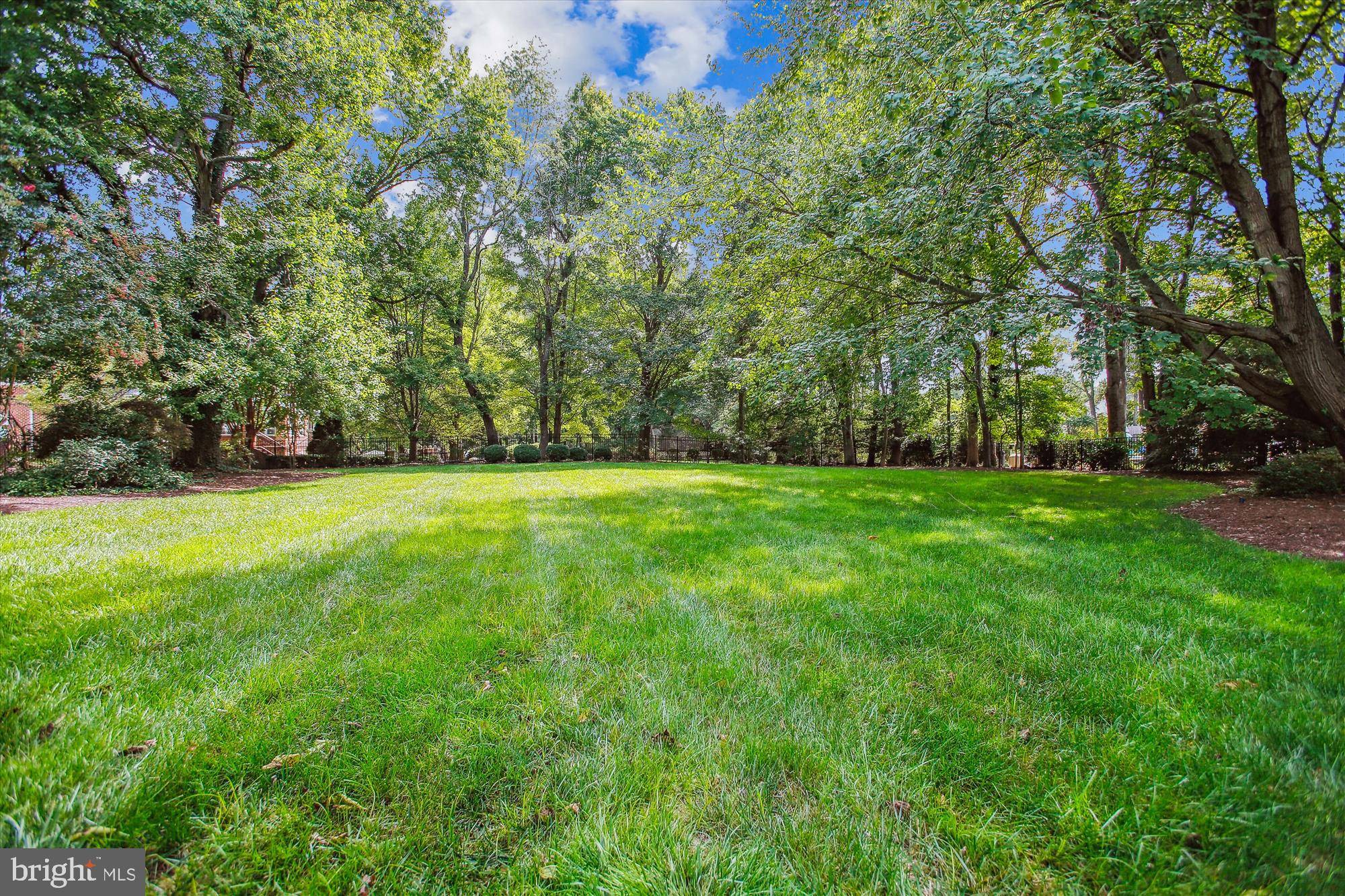 Oakton, VA 22124,10807 TRADEWIND DR