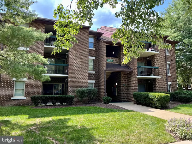 7902 CORIANDER DR #202, Gaithersburg, MD 20879