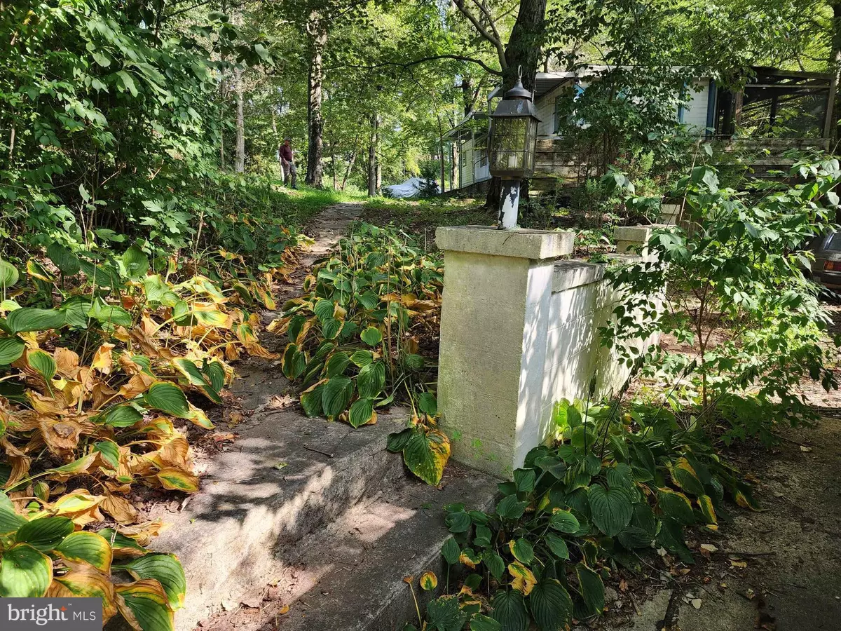 New Park, PA 17352,257 WILEY MILL RD