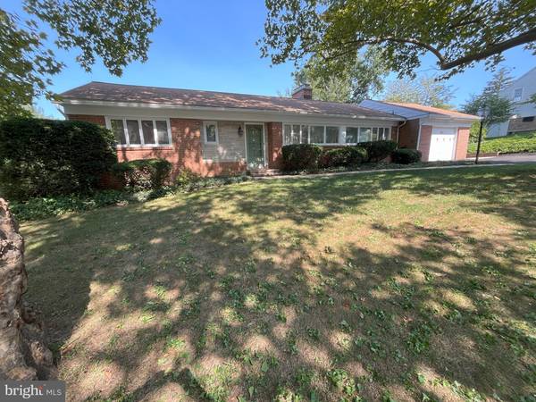 York, PA 17403,1353 CLOVER LN