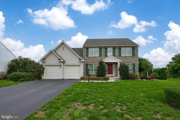 Leola, PA 17540,304 WILLOW DELL LN