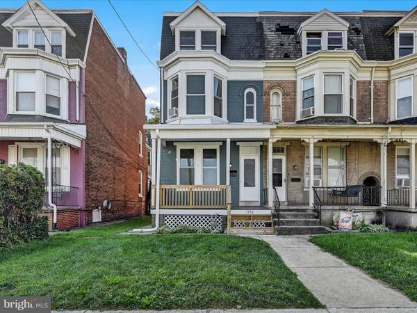 1356 W MARKET ST, York, PA 17404