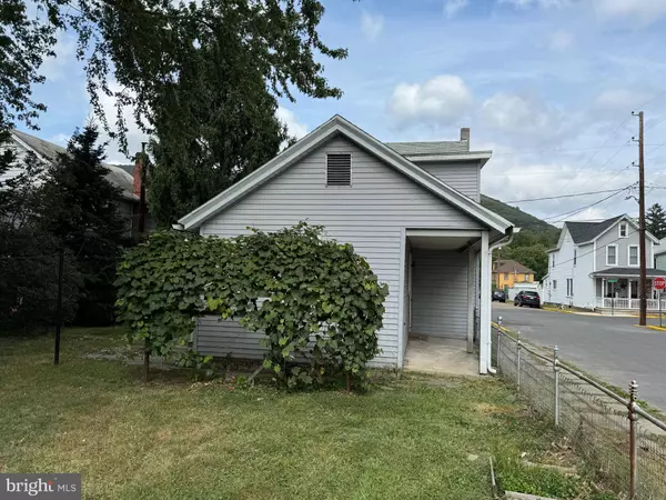 Lykens, PA 17048,344 N 2ND ST