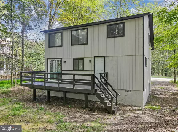 Pocono Lake, PA 18347,223 WYALUSING DR