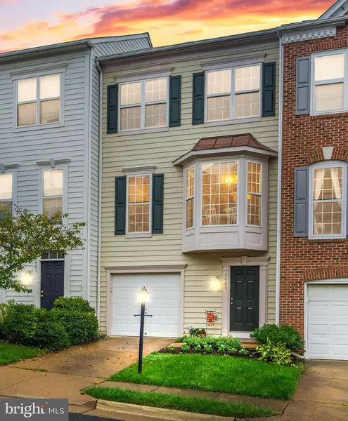 6405 HAWK VIEW LN, Alexandria, VA 22312