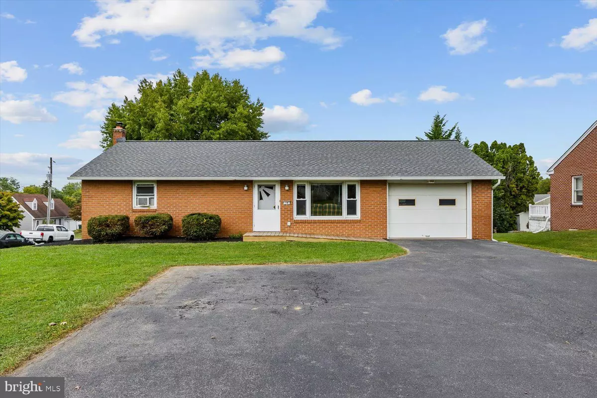 Willow Street, PA 17584,19 W PENN GRANT RD