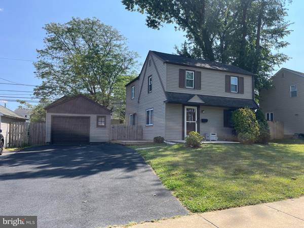 Aldan, PA 19018,722 WESTWOOD LN