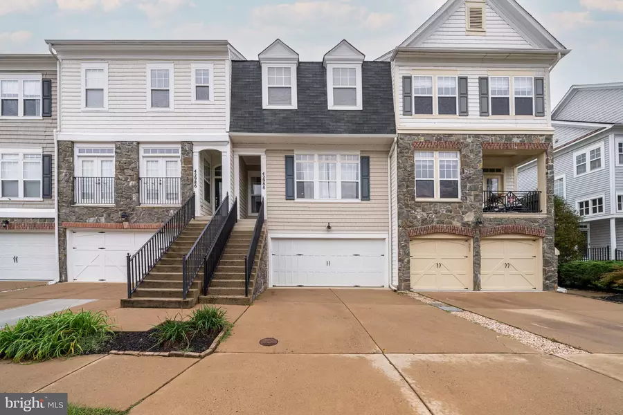 42988 MILL RACE TER, Leesburg, VA 20176