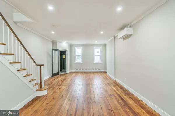 2622 E ALBERT ST Philadelphia, PA 19125