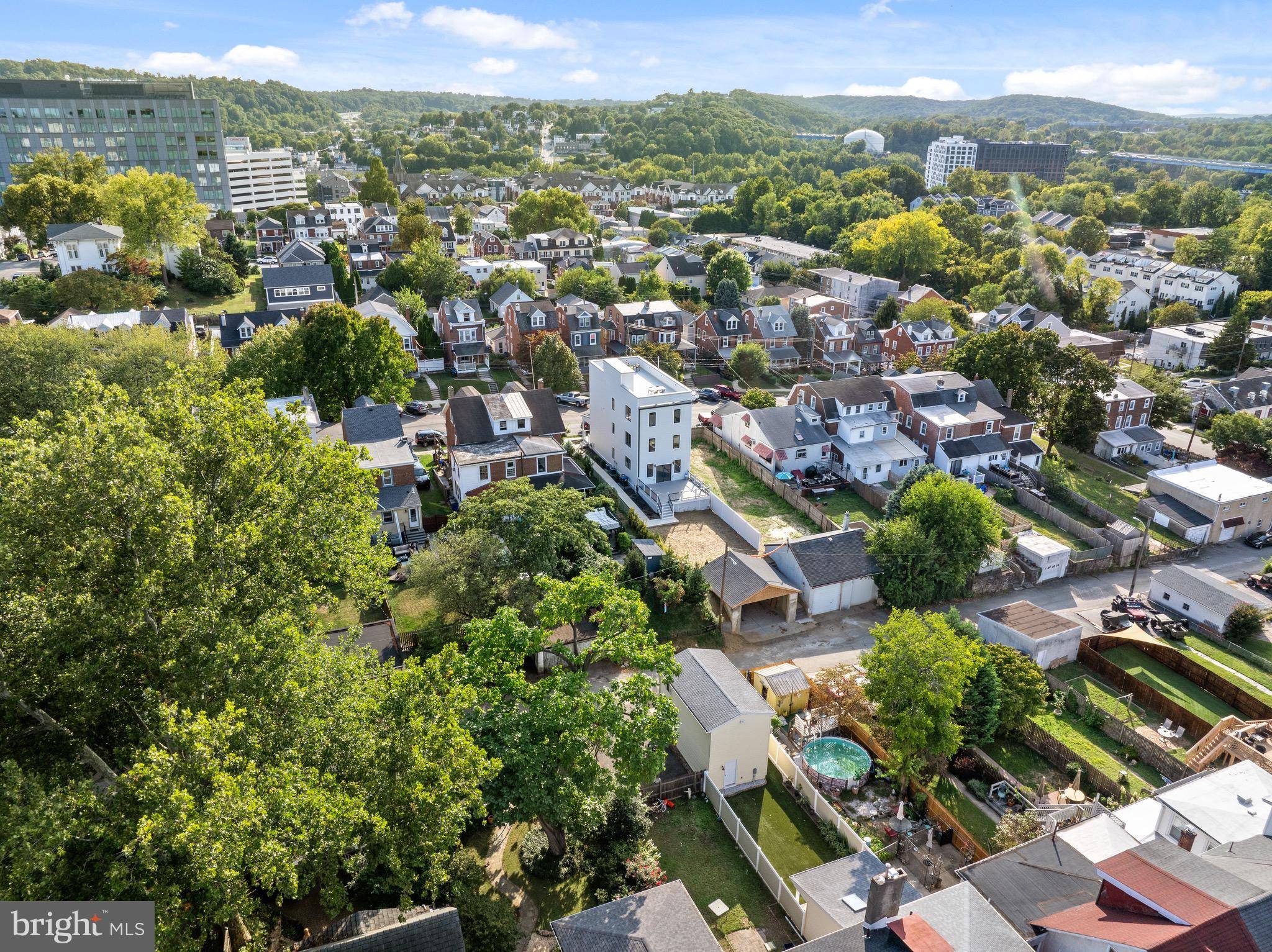 Conshohocken, PA 19428,124 W 3RD AVE