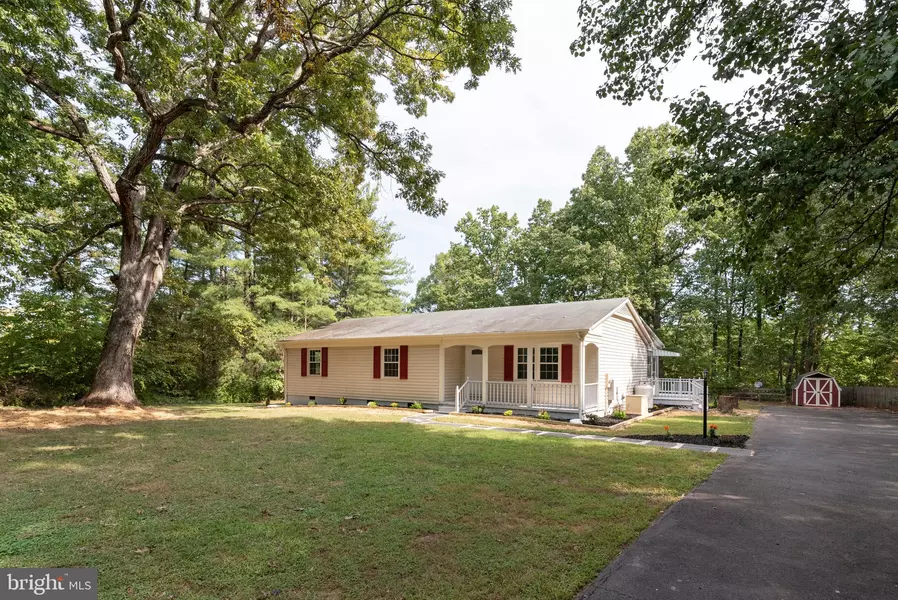 107 SLEEPY HOLLOW RD, New Canton, VA 23123