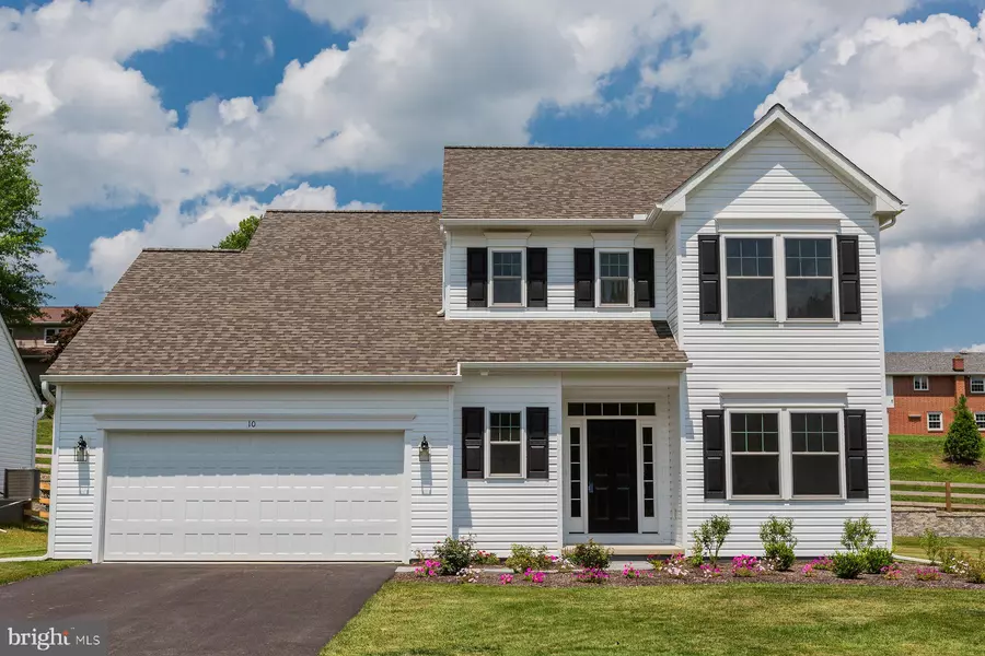 10 RIDGEWOOD RD, Quarryville, PA 17566