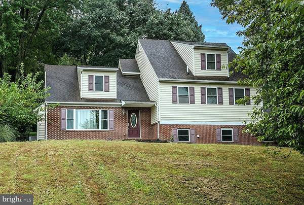 288 DEVONSHIRE RD, Devon, PA 19333