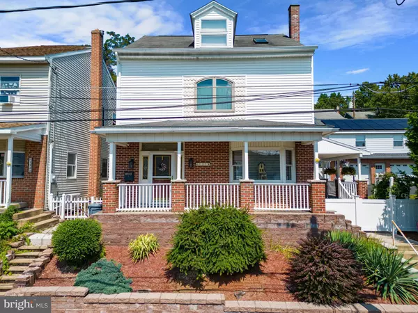 1319 ARCH ST, Ashland, PA 17921