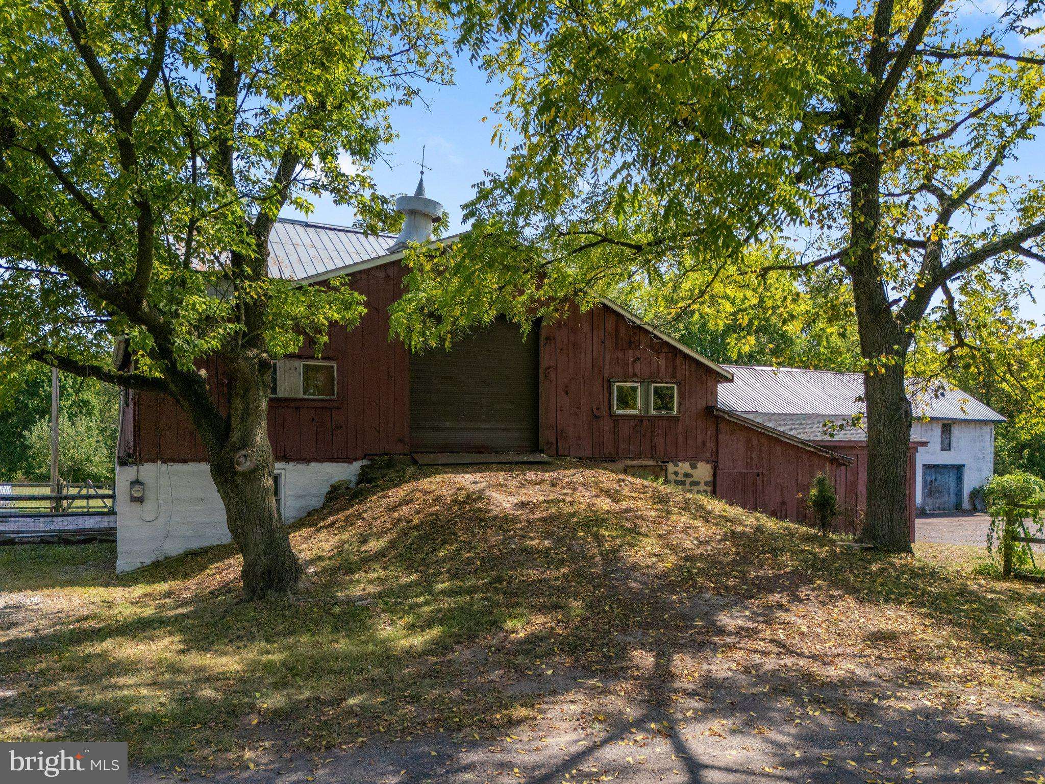 Schwenksville, PA 19473,146 GRATERFORD RD