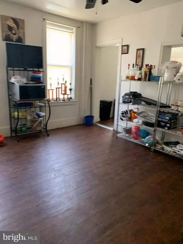 Philadelphia, PA 19140,3973 ELSER ST