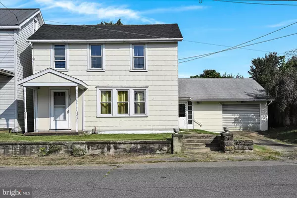 171 E MAIN ST, Ringtown, PA 17967