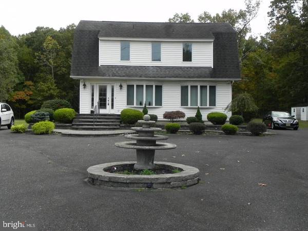 758 N TUCKAHOE RD, Williamstown, NJ 08094