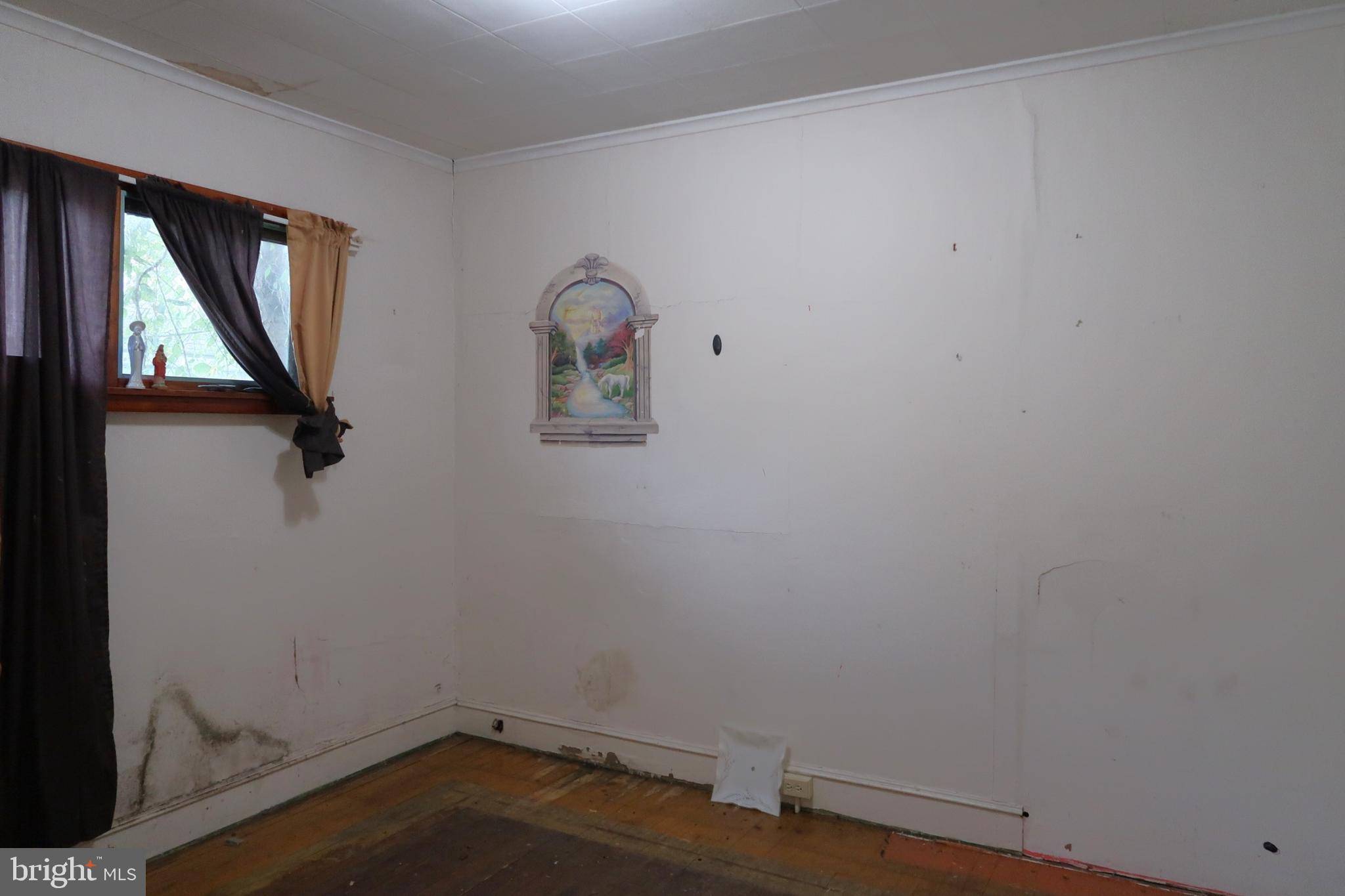 Duryea, PA 18642,192 EVANS ST