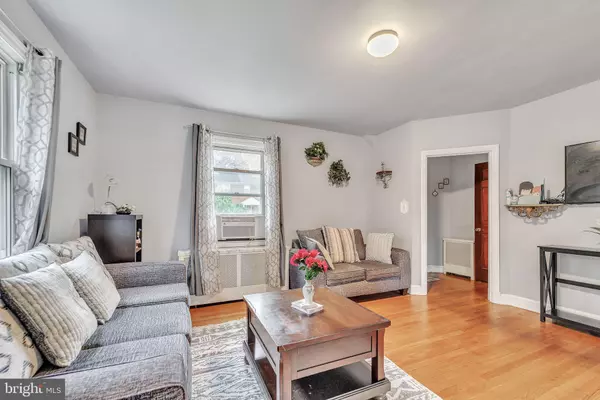Baltimore, MD 21229,943 ELM RIDGE AVE