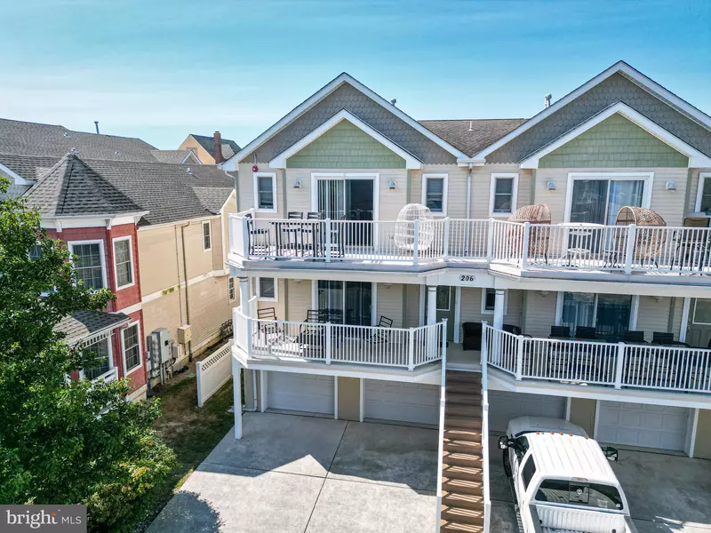 206 E MAGNOLIA AVE #C, Wildwood, NJ 08260