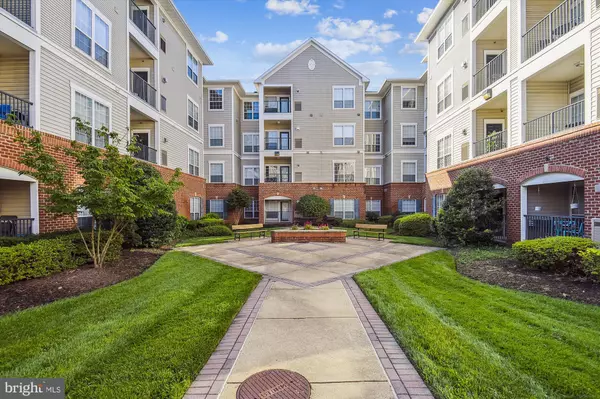 4862 EISENHOWER AVE #473, Alexandria, VA 22304