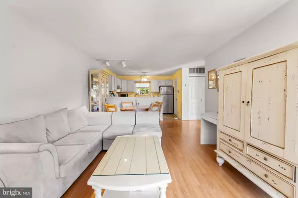 Egg Harbor Township, NJ 08234,471 LONDON COURT II