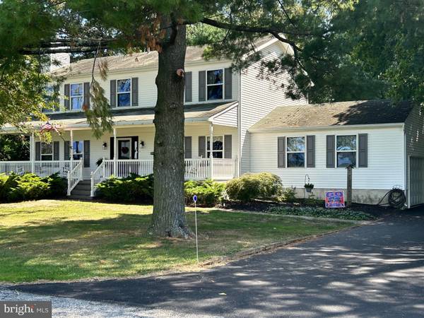 11 DARETOWN ALLOWAY RD, Elmer, NJ 08318