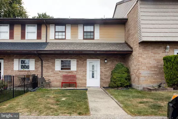 303 LA CASCATA TNHS, Clementon, NJ 08021