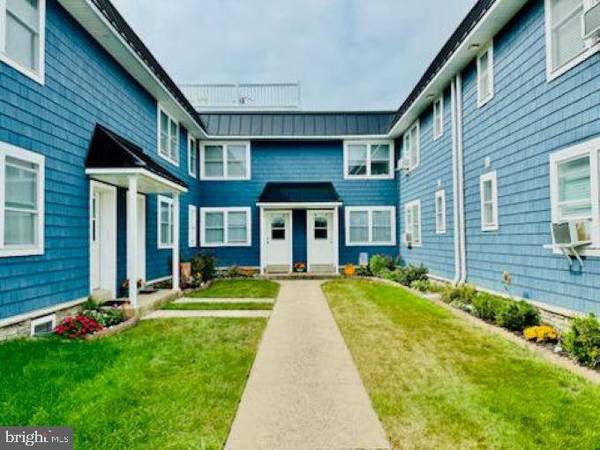 Brigantine, NJ 08203,3401 OCEAN AVE #6