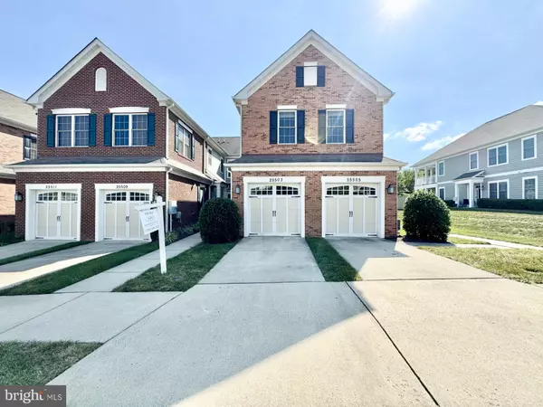 Chantilly, VA 20152,25507 FELTRE TER