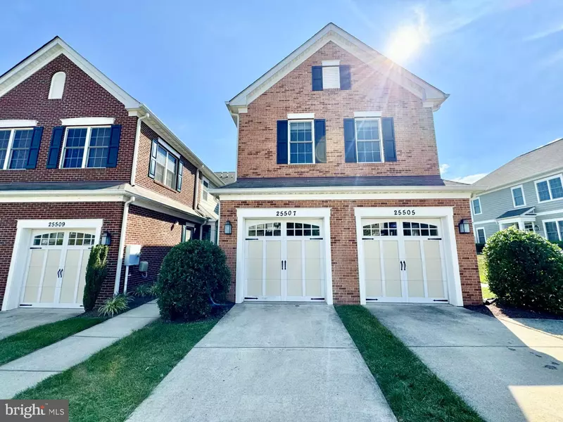 25507 FELTRE TER, Chantilly, VA 20152