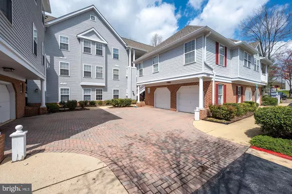 Columbia, MD 21044,5802 WYNDHAM CIR #104