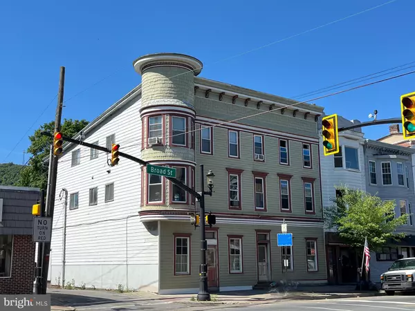 Tamaqua, PA 18252,132 E BROAD ST